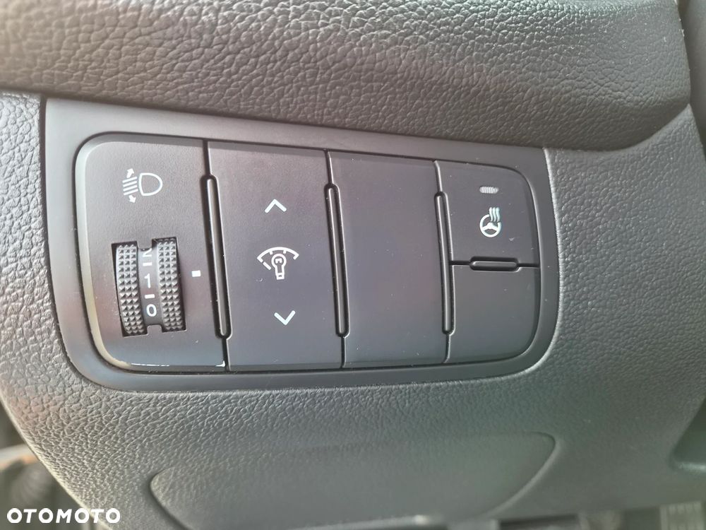 Kia Ceed 1.6 GDI Vision - 19
