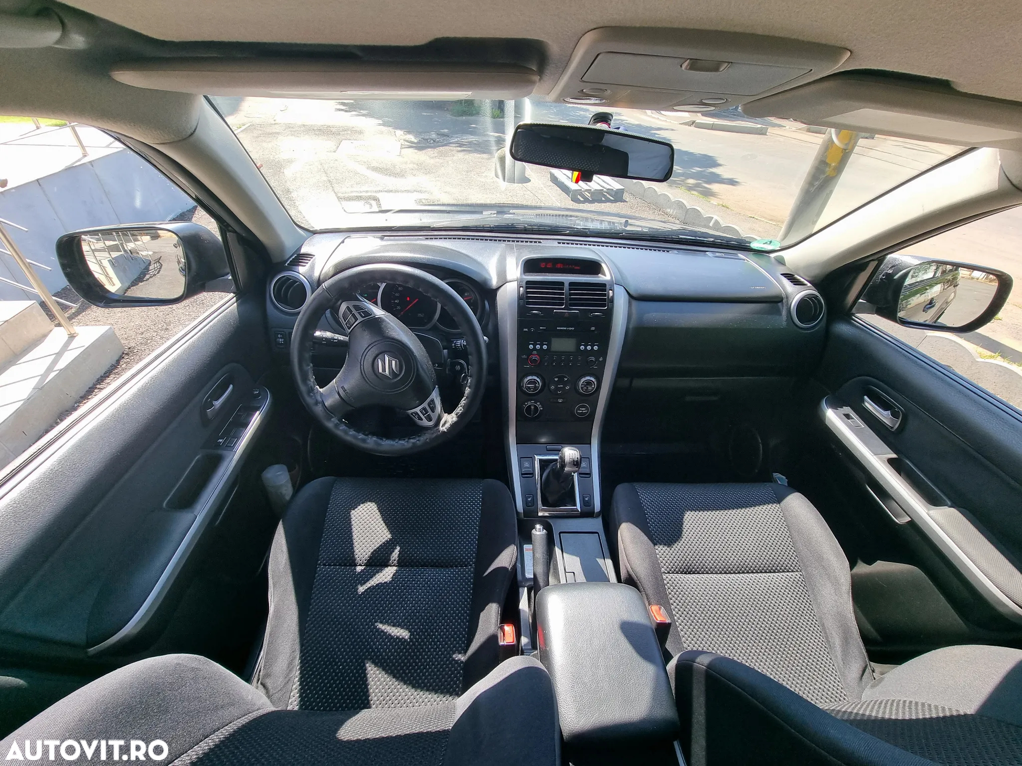 Suzuki Grand Vitara 1.9 DDIS JLX - 4
