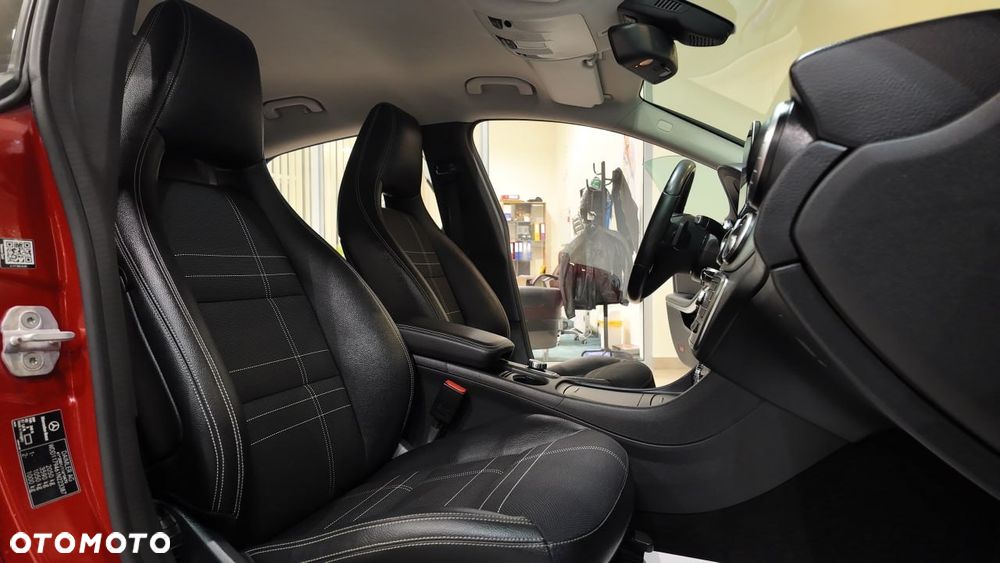 Mercedes-Benz CLA 250 4-Matic Sport - 35