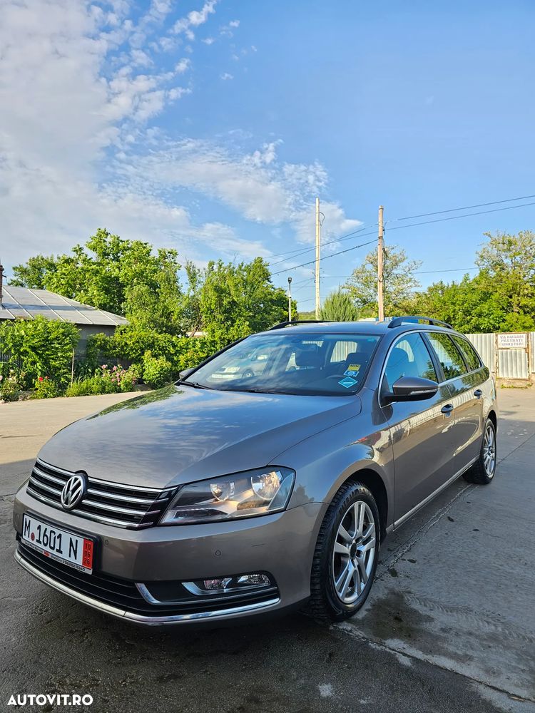 Volkswagen Passat 2.0 TDI DSG BlueMotion Technology Comfortline - 1