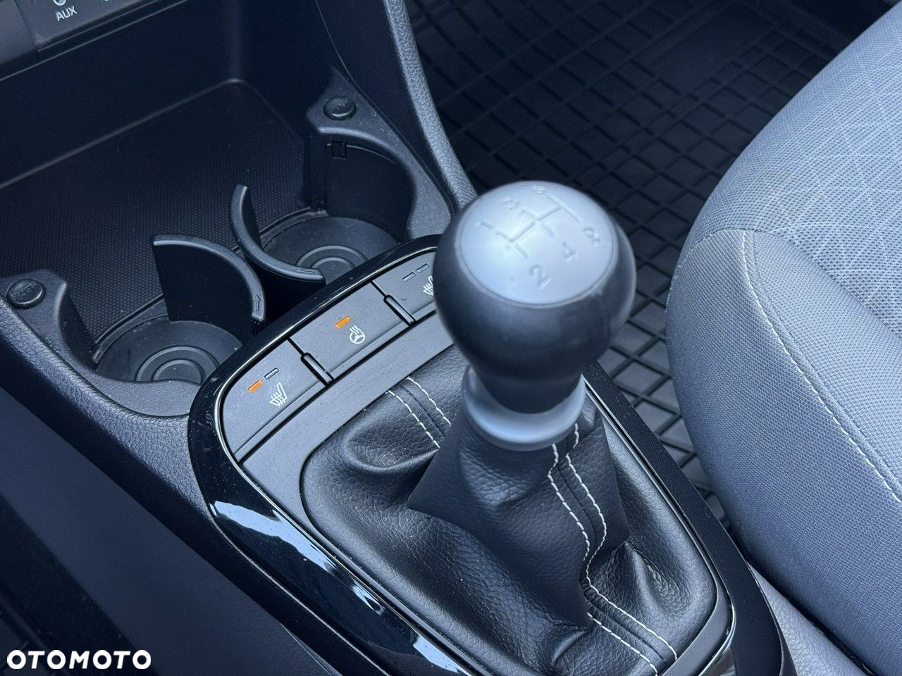 Kia Picanto 1.0 L - 21