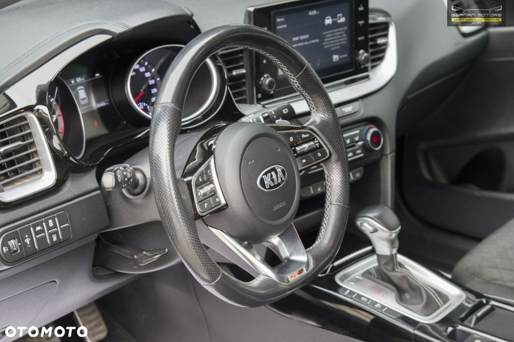 Kia ProCeed 1.5 T-GDI GT Line DCT - 23