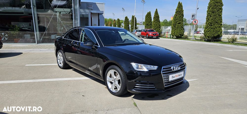 Audi A4 2.0 TFSI ultra S tronic Sport - 2