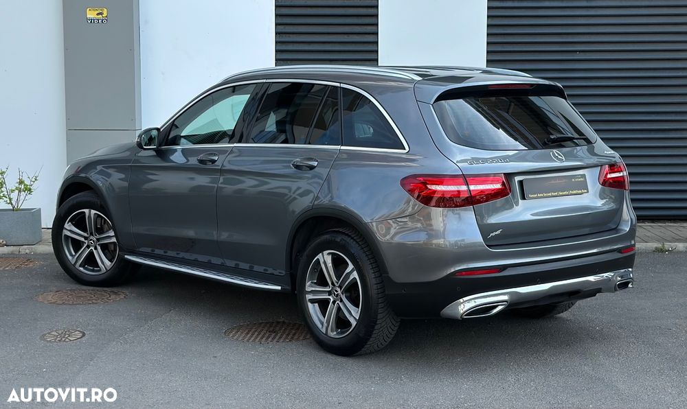 Mercedes-Benz GLC 220 d 4MATIC 9G-TRONIC Exclusive - 3