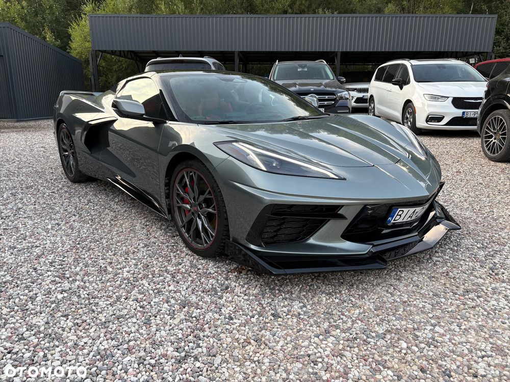 Chevrolet Corvette - 1