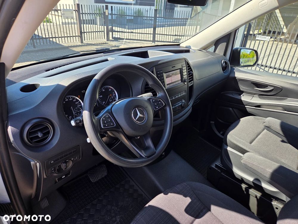 Mercedes-Benz Vito - 10