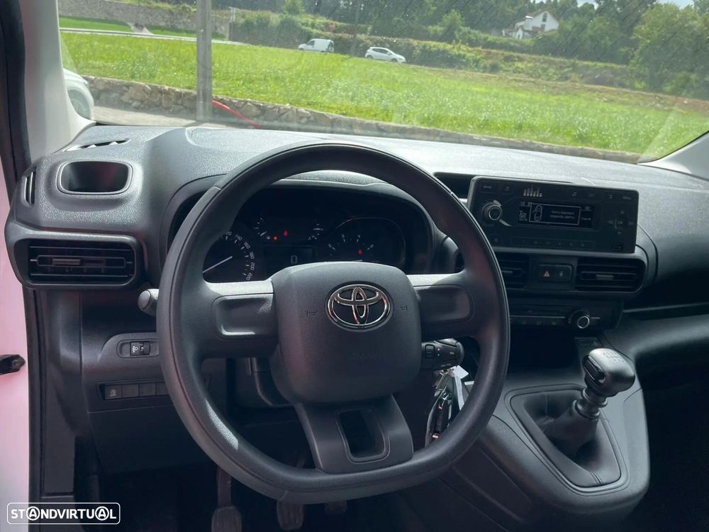Toyota Proace City Verso - 11