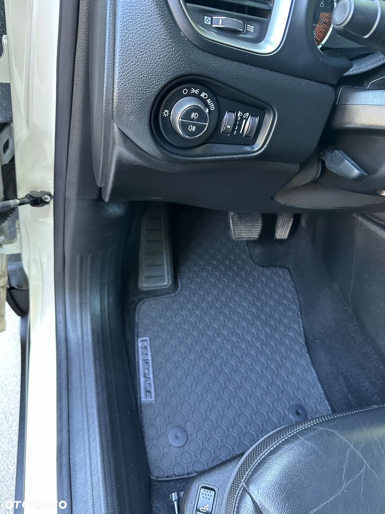 Jeep Renegade 1.3 GSE T4 Turbo Limited 4x4 S&S - 36