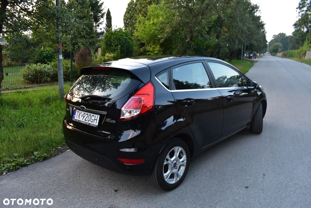 Ford Fiesta 1.0 EcoBoost Titanium X - 29