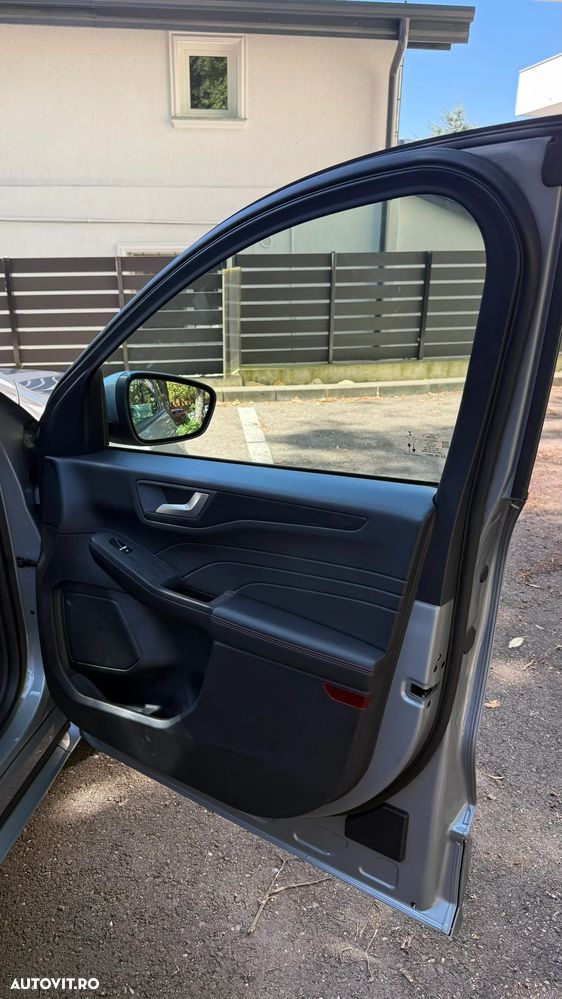 Ford Kuga 1.5 EcoBlue A8 FWD ST Line - 9