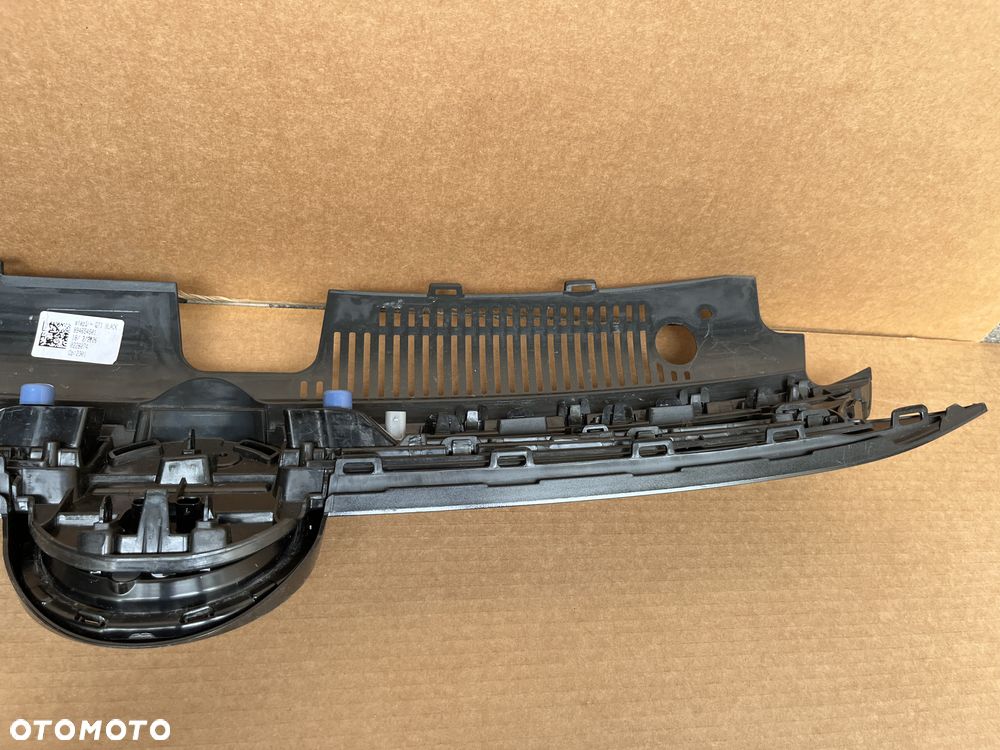 GRILL VW GOLF VIII LIFT LED ATRAPA ZDERZAKA GRILL GOF 8 R LIFT RLine - 11