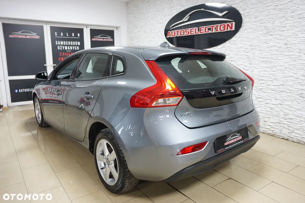 Volvo V40 D2 Kinetic - 7
