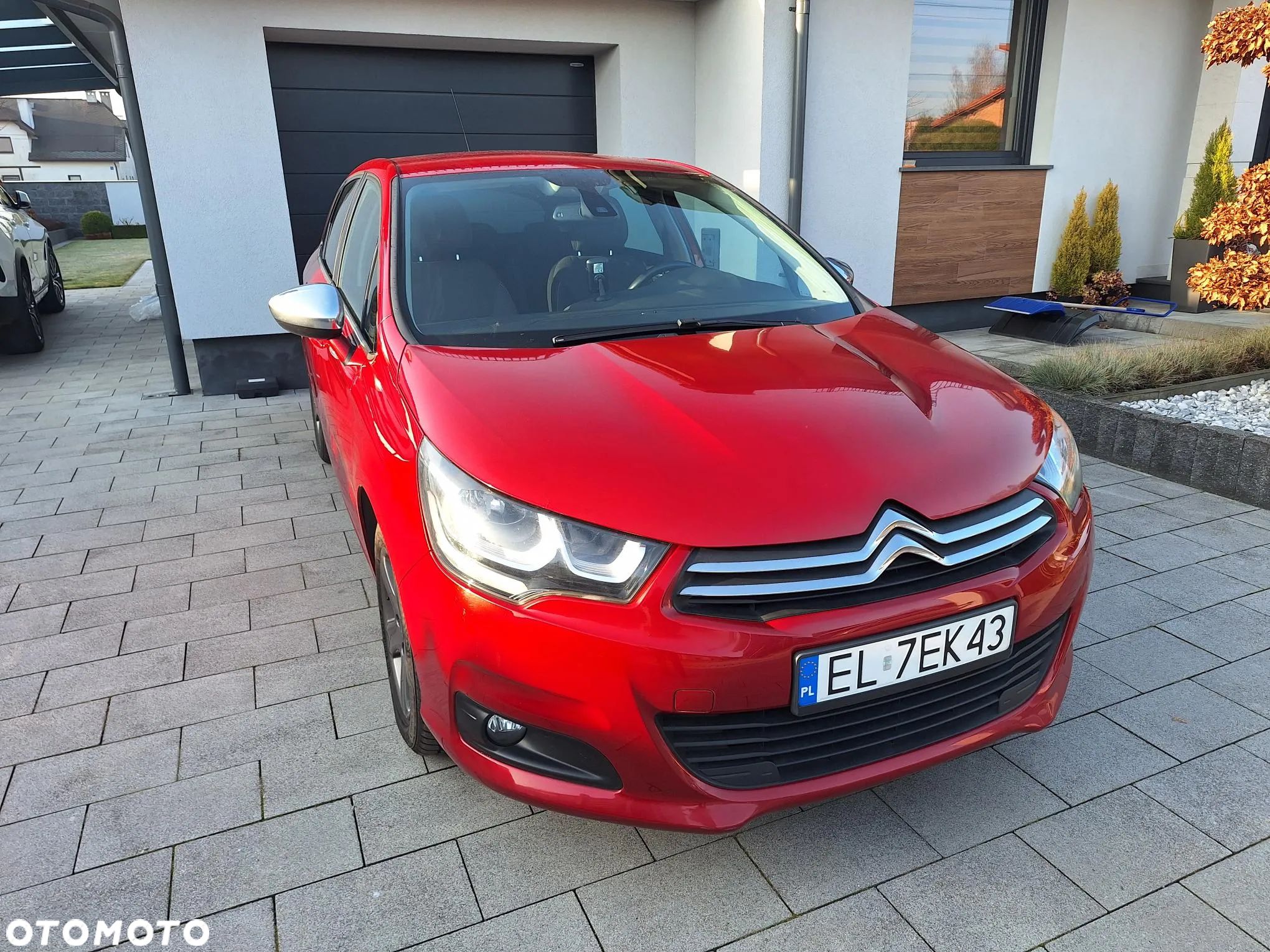 Citroën C4 1.2 PureTech Feel - 1
