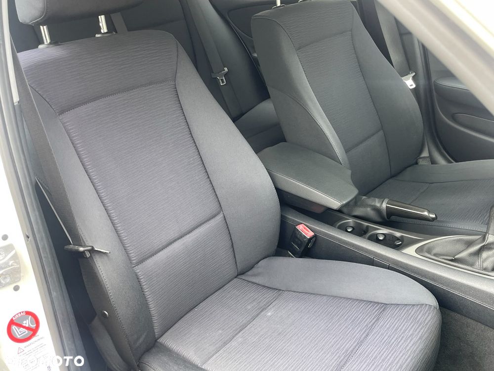 BMW Seria 1 116d DPF Edition Sport - 23
