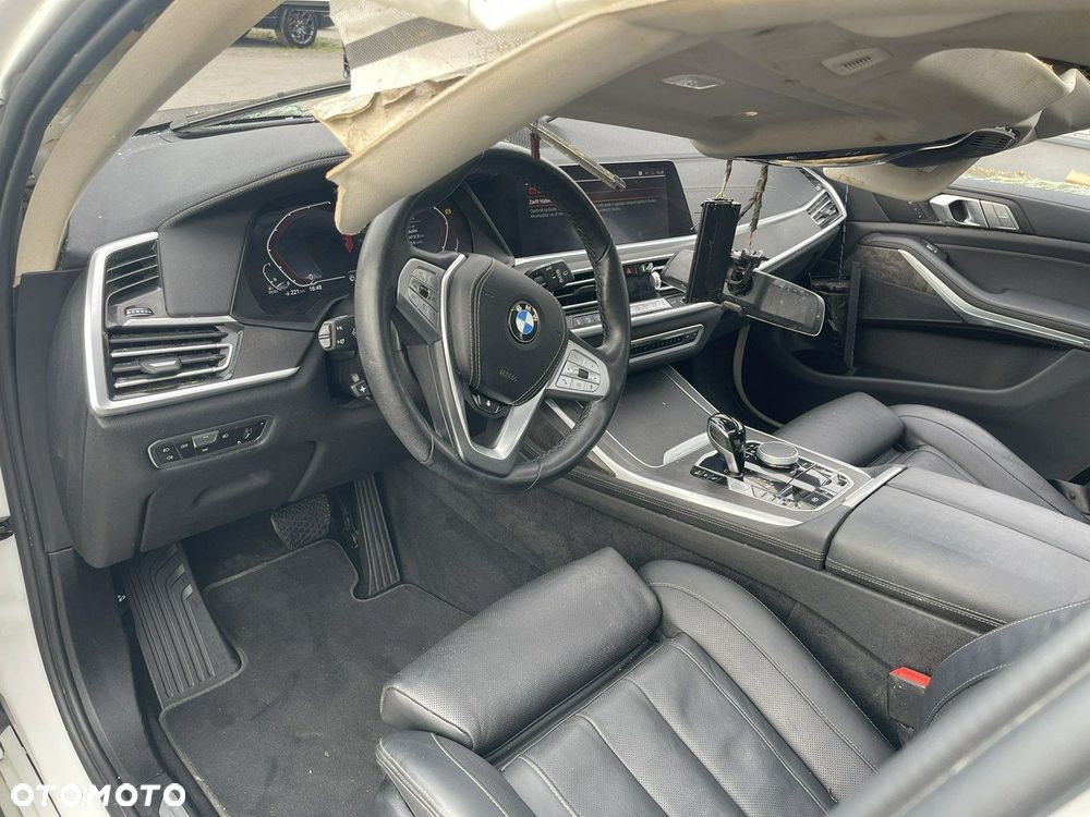 BMW X7 xDrive40d - 7