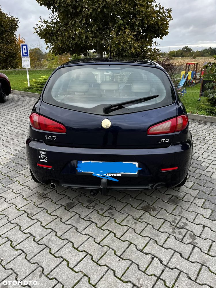 Alfa Romeo 147 1.9 JTD Distinctive - 3