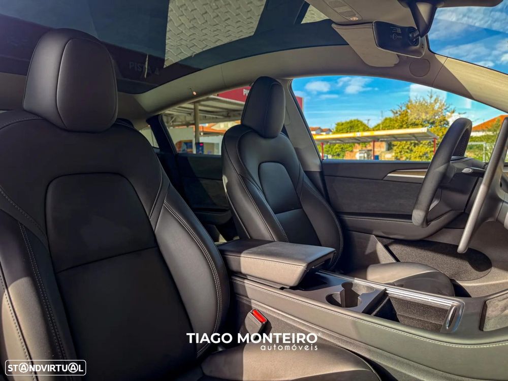 Tesla Model Y Tração Traseira - 58