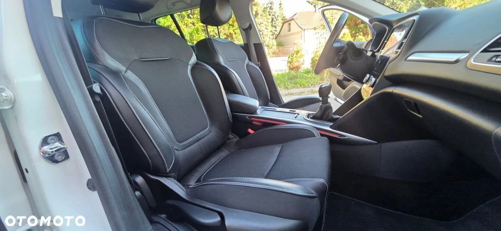 Renault Megane BLUE dCi 115 Deluxe-Paket LIMITED - 36