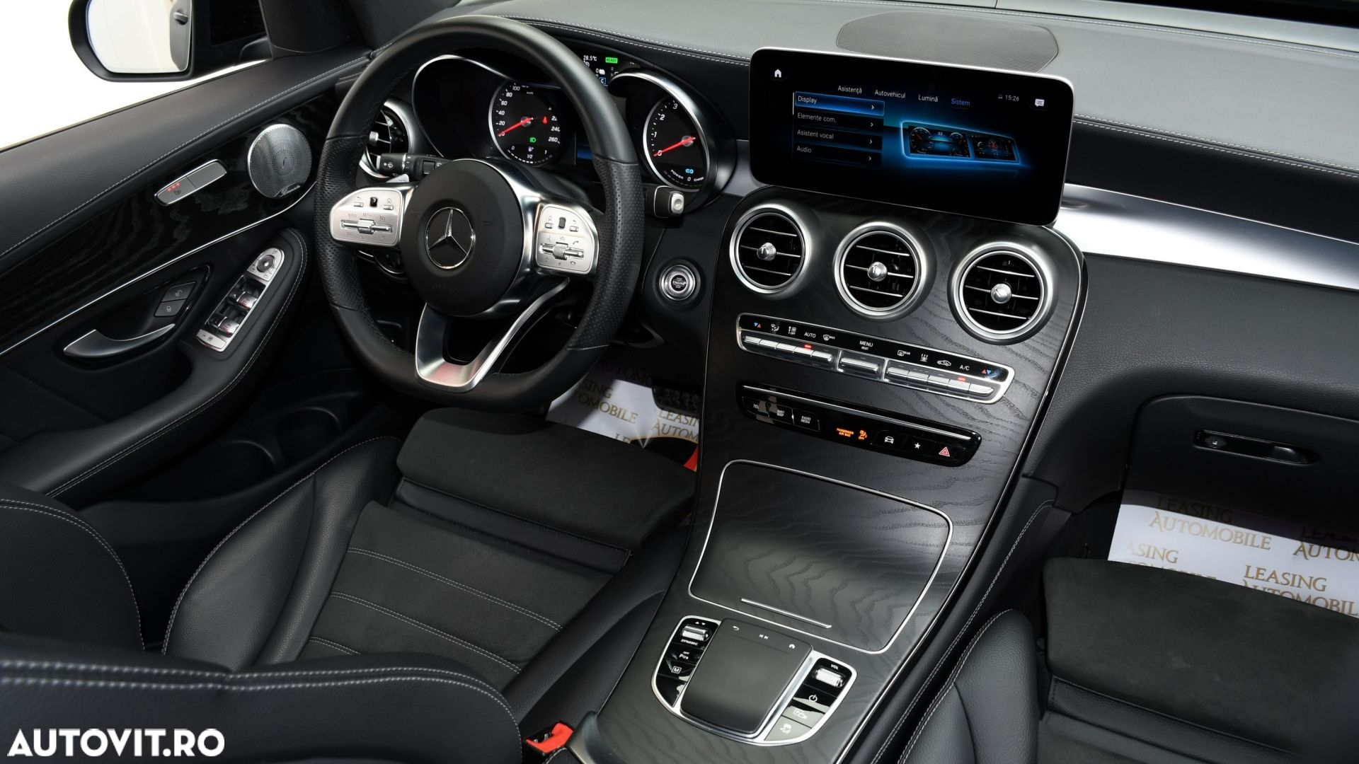 Mercedes-Benz GLC - 7