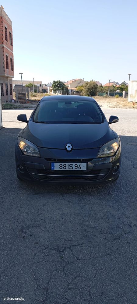 Renault Mégane 1.5 dCi Dynamique S - 2