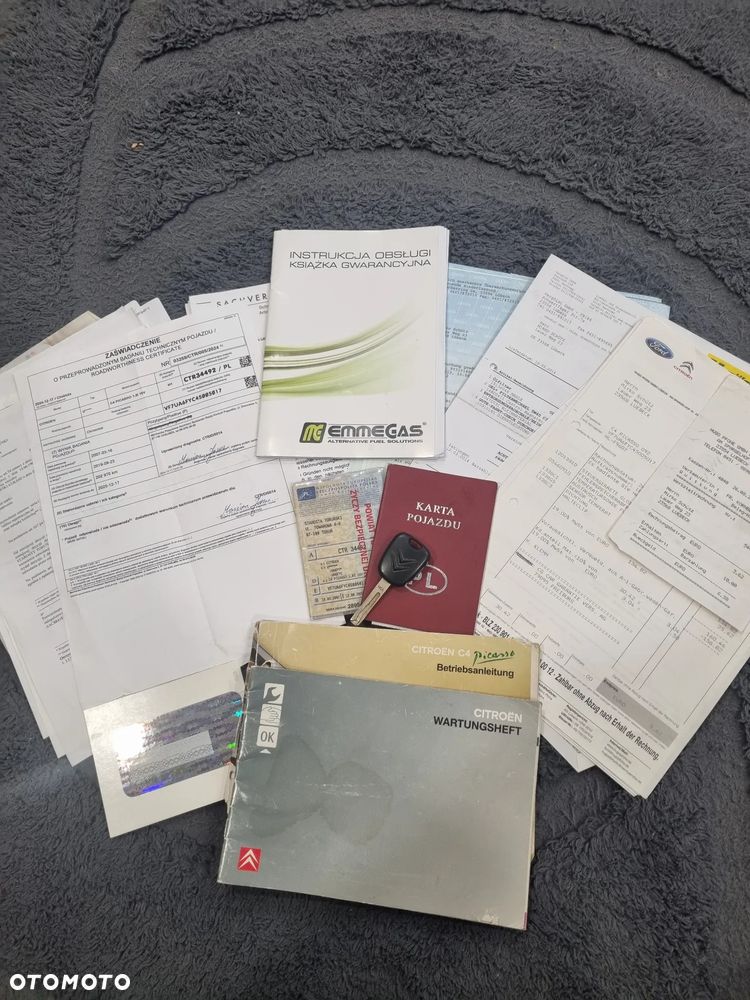 Citroën C4 Grand Picasso 1.8 16V Advance - 18