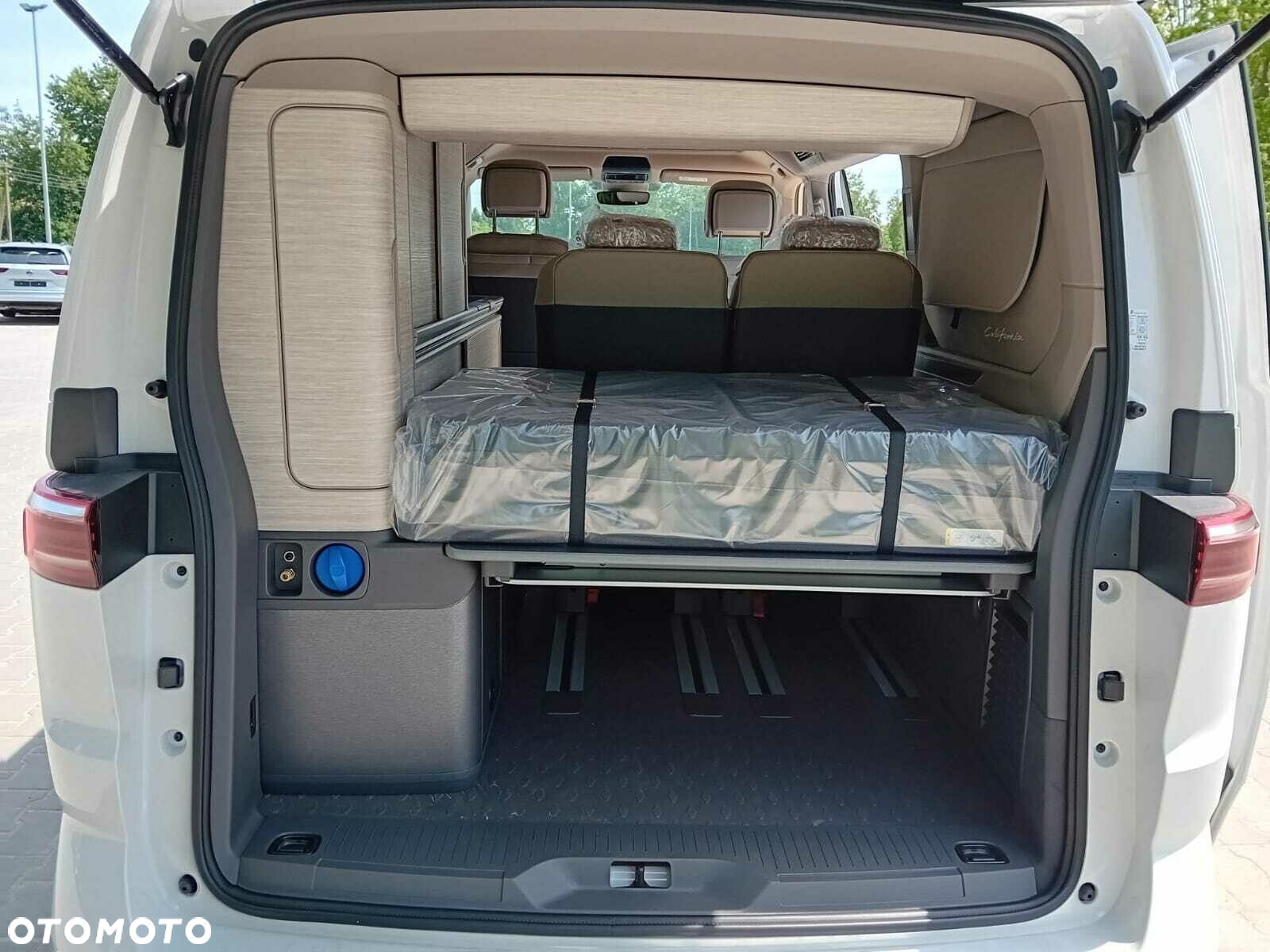 Volkswagen California - 28