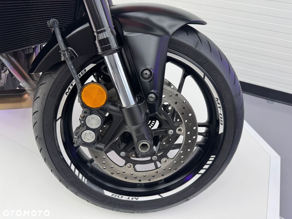 Yamaha MT - 21