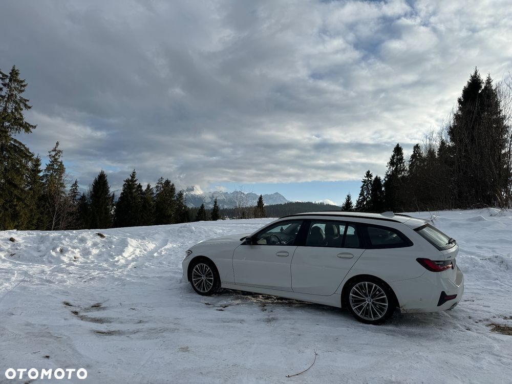 BMW Seria 3 320d Sport Line Shadow - 5