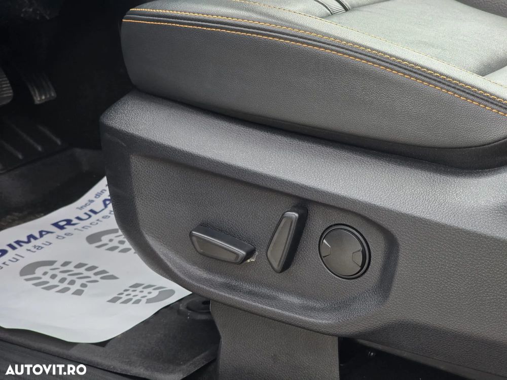 Ford Ranger Pick-Up 2.0 TD 205 CP 10AT 4x4 Double Cab Wildtrak X - 17