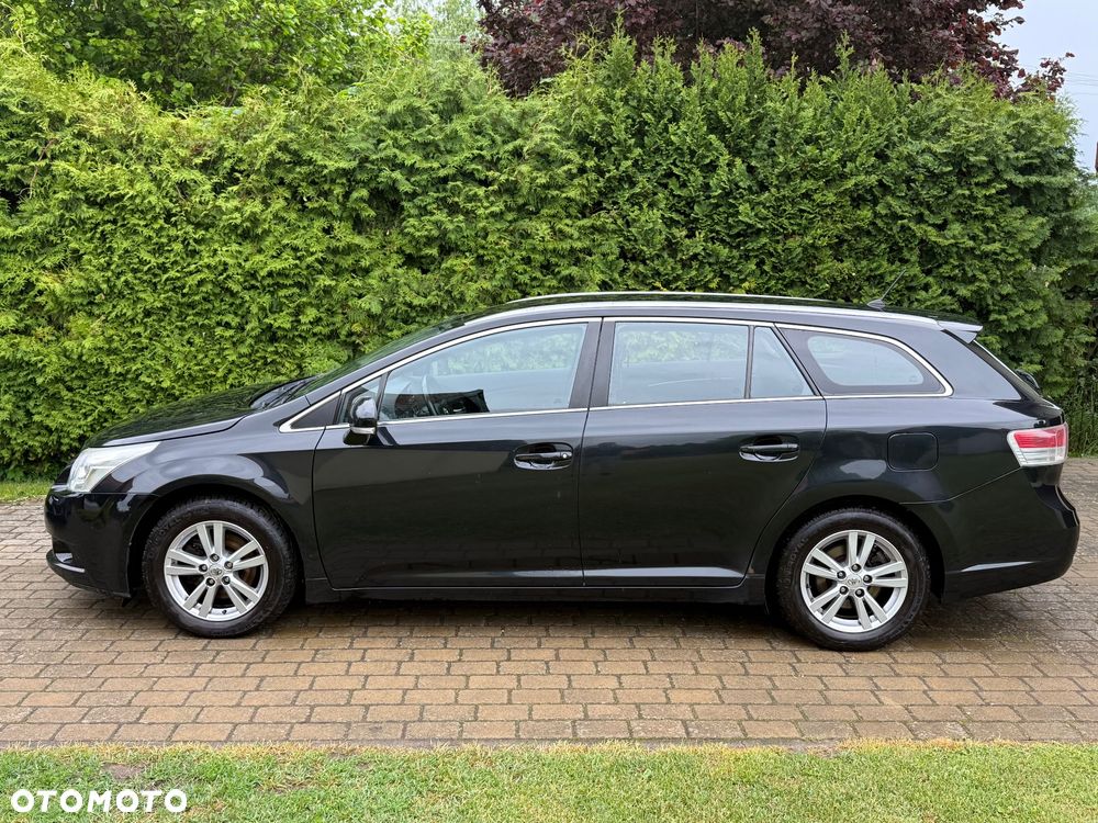 Toyota Avensis 2.0 D-4D - 3