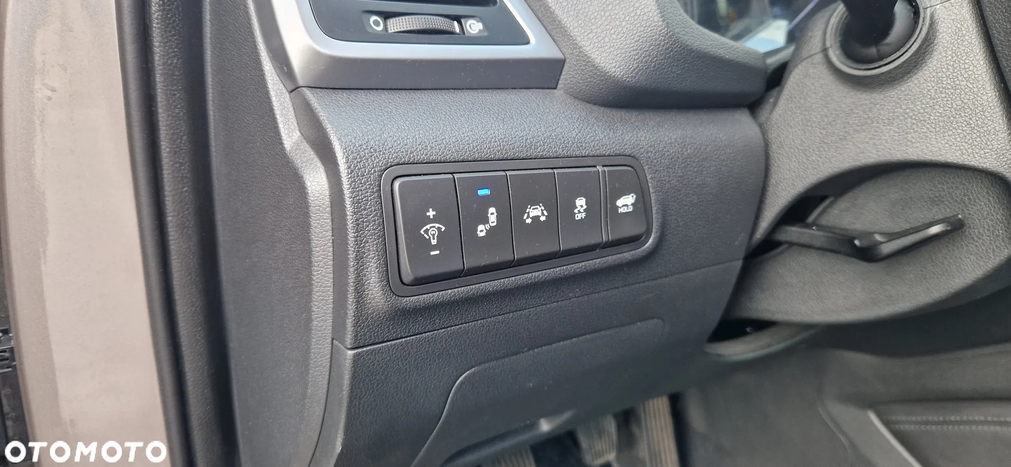 Hyundai Tucson 1.6 Turbo 2WD Navi - 16