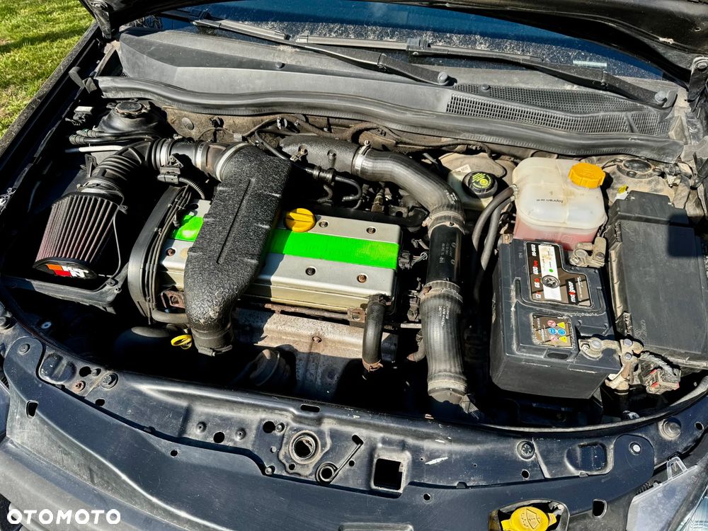Opel Astra 2.0 T Sport - 35