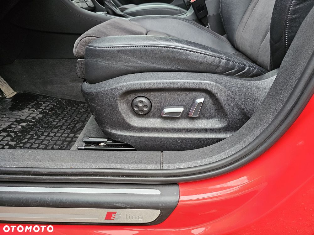 Audi Q3 1.4 TFSI CoD ultra Sport S tronic - 10