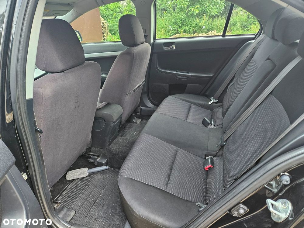 Mitsubishi Lancer 1.8 Intense - 5