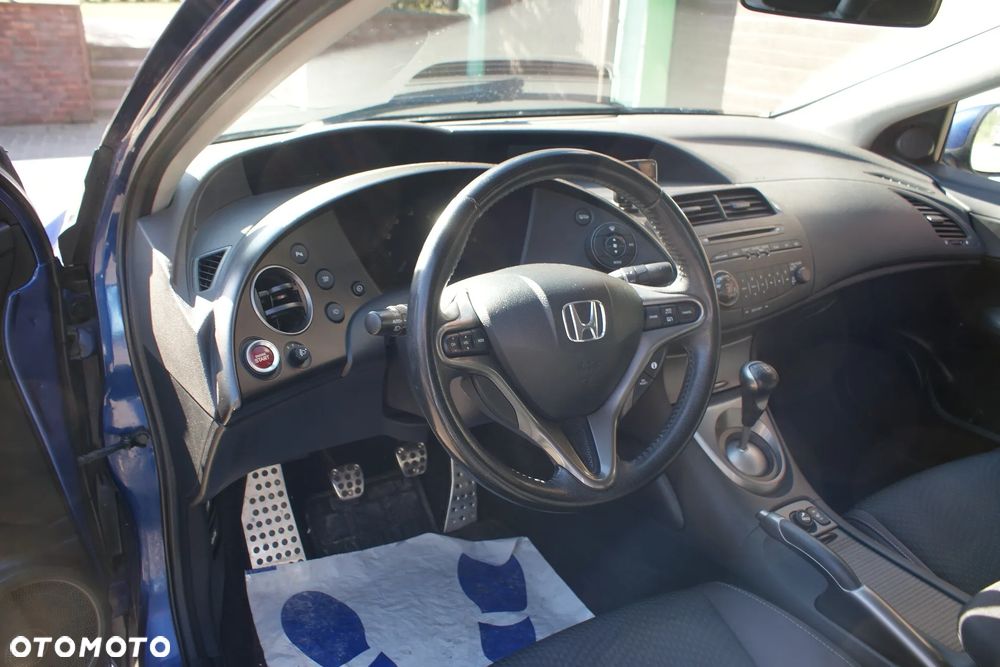 Honda Civic 1.4 i-VTEC - 14