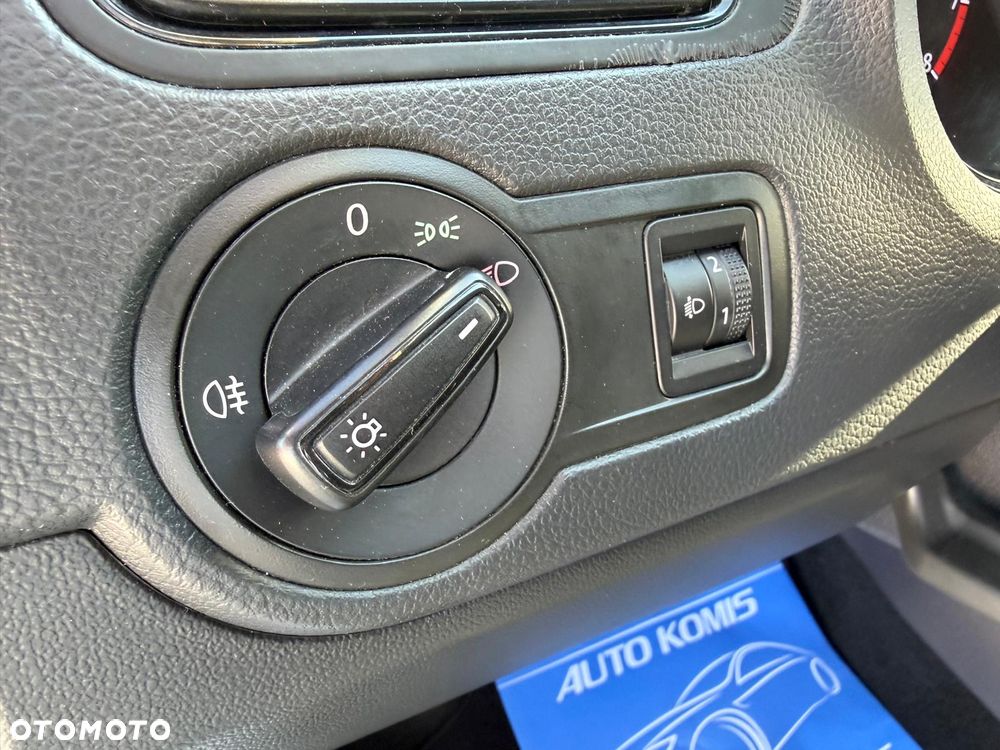 Volkswagen Polo 1.0 (Blue Motion Technology) Trendline - 19