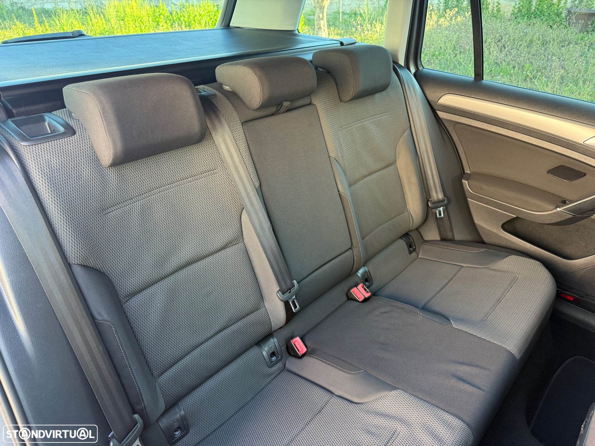 VW Golf Variant - 13