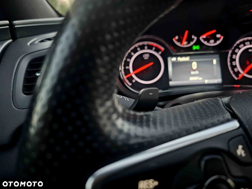 Opel Insignia Sports Tourer 2.0 Direct InjectionTurbo Ultimate - 34