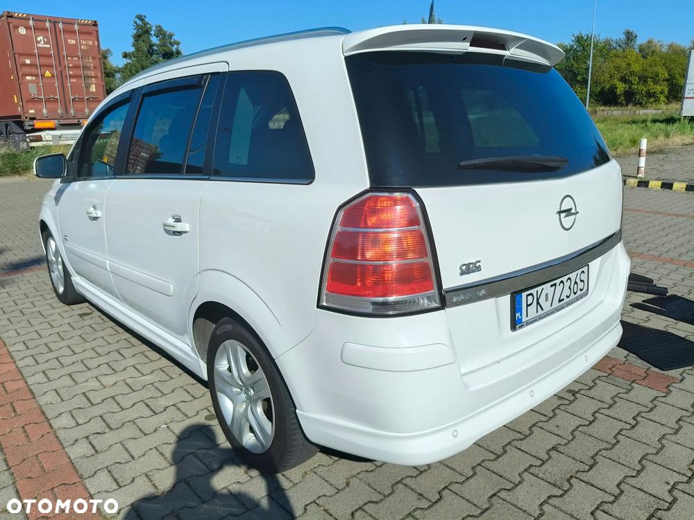 Opel Zafira 1.8 - 5