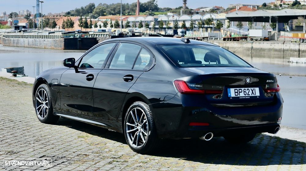 BMW 330 e Auto - 14
