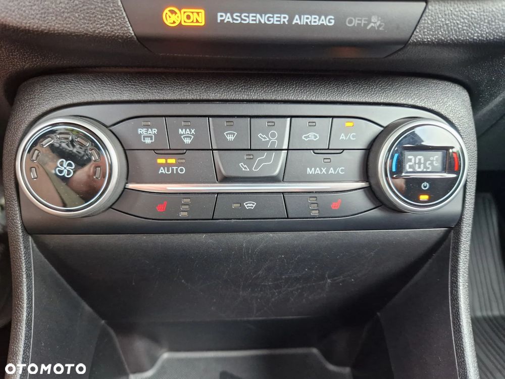 Ford Fiesta - 21