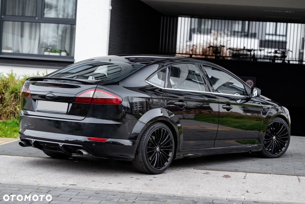 Ford Mondeo 2.5 Titanium S - 13