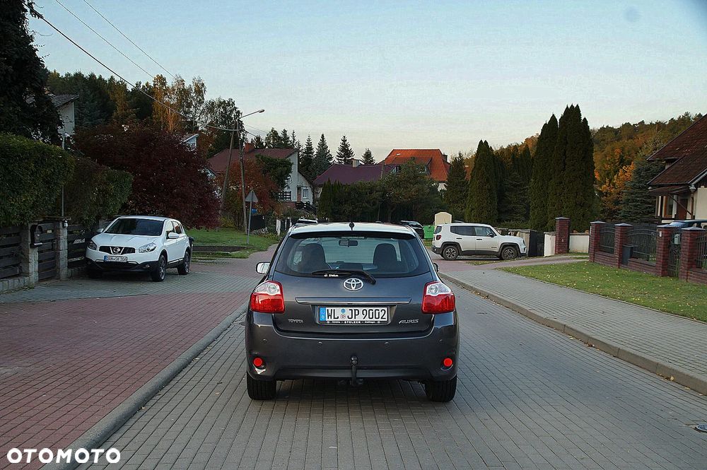 Toyota Auris 1.6 Comfort - 6