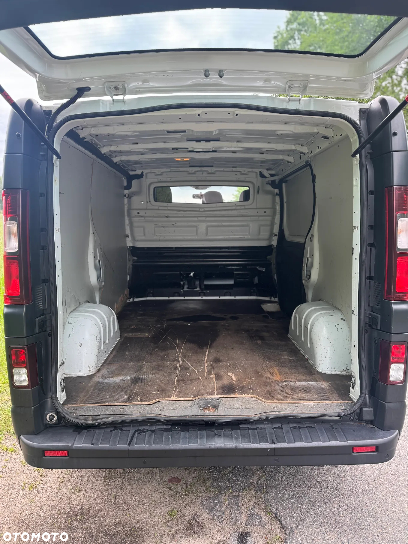 Renault Trafic - 8