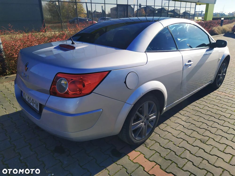 Renault Megane 1.6 16V Dynamique - 3