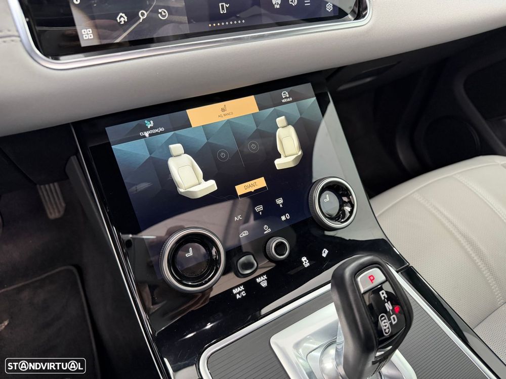 Land Rover Range Rover Evoque P300e R-Dynamic HSE - 12