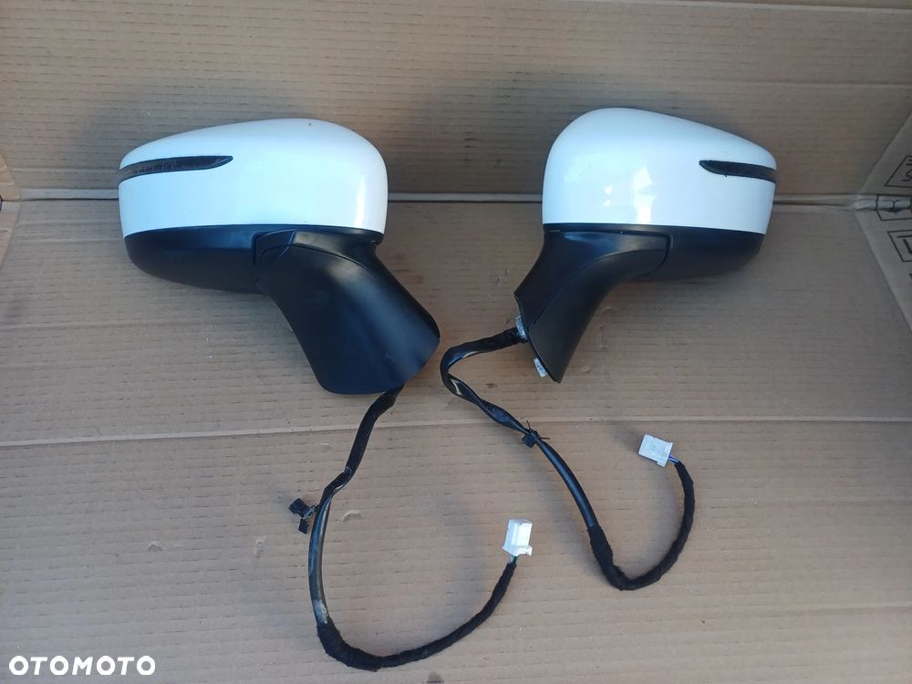 Nissan Note II E12 lusterko prawe 7pin 326G Europa 13- - 18