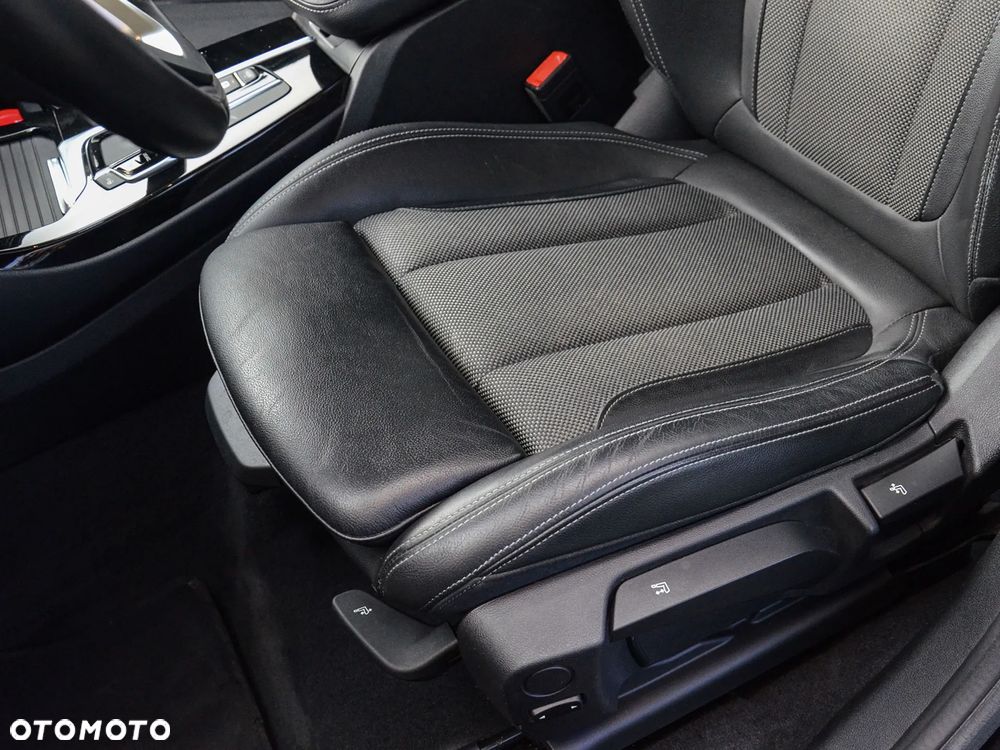 BMW X3 xDrive20d xLine sport - 23