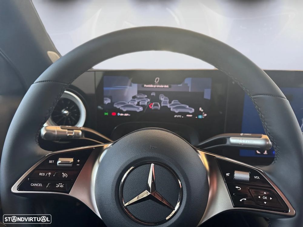 Mercedes-Benz CLA 200 - 19
