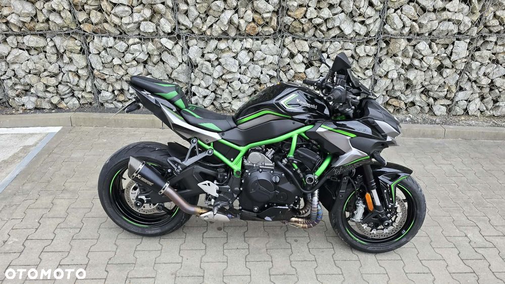 Kawasaki H2 - 3